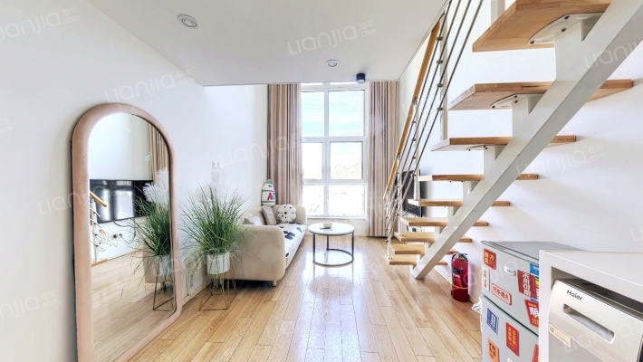 保利中央公园北区二手房实景图