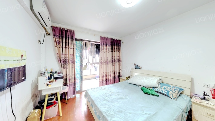 恒威君雅苑二手房实景图