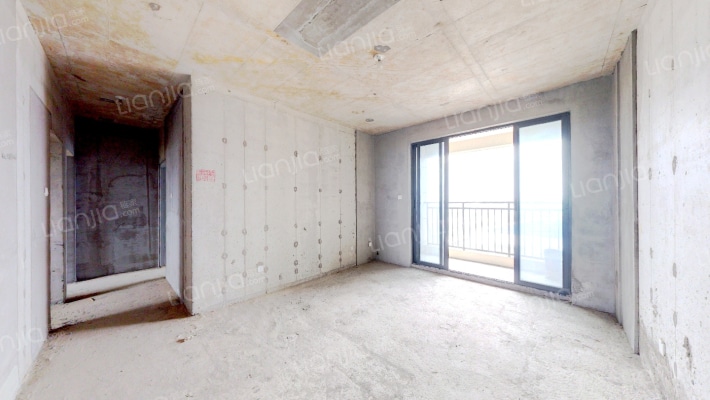 深业堤亚纳湾四期二手房实景图