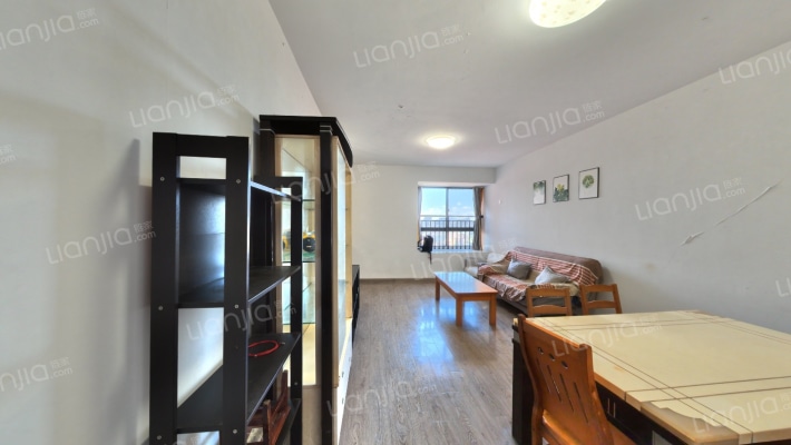 忆江南小区北区二手房实景图