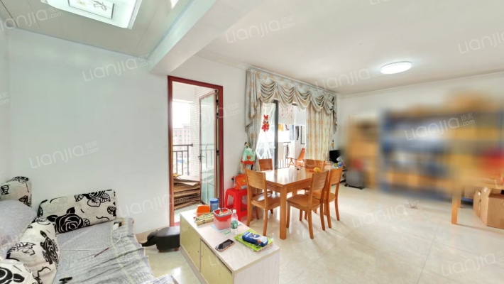 嘉美苑二手房实景图