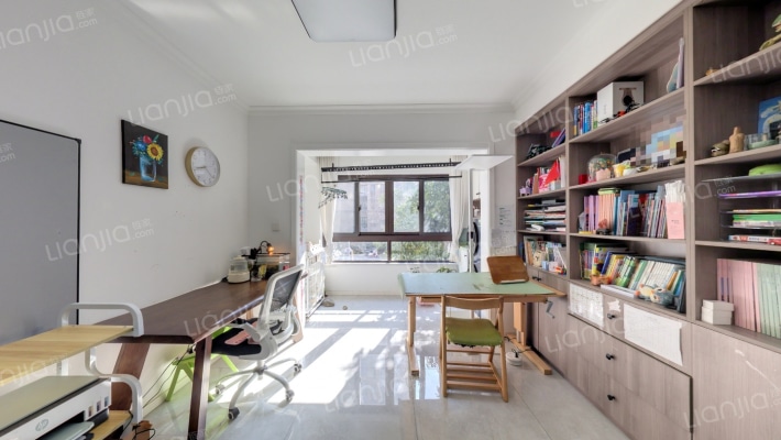 天和前滩时代2期二手房实景图