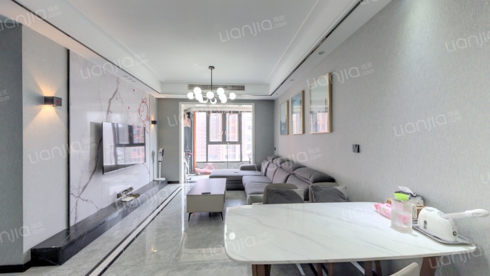 岸芷汀兰二手房实景图