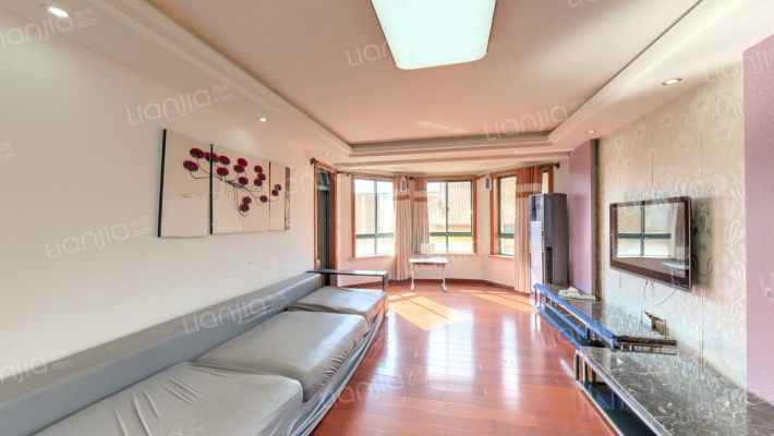 秀月花园二手房实景图