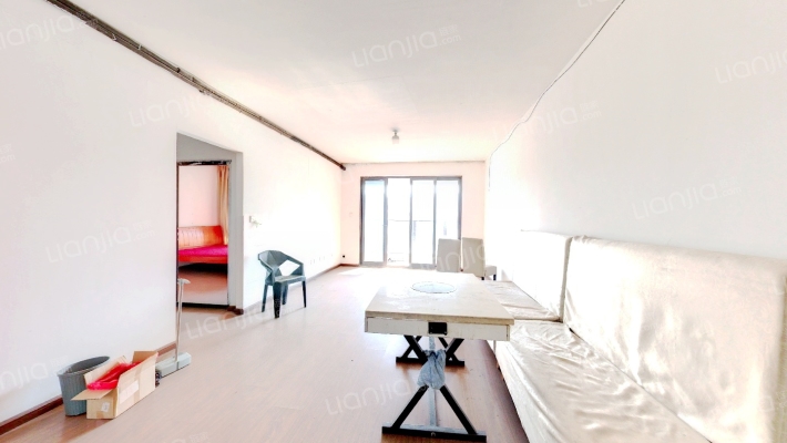 新城吾悦广场二手房实景图