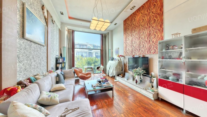 锦官丽城亲水湾二手房实景图