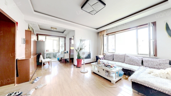 逸馨园二手房实景图