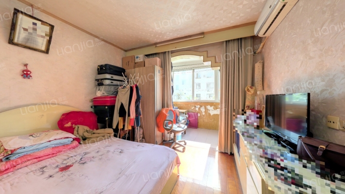 新成六坊二手房实景图