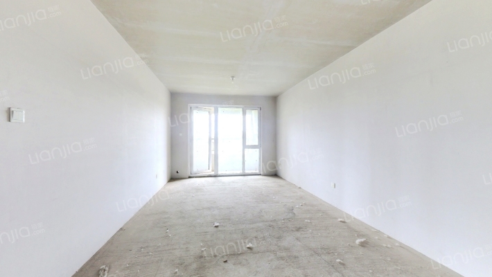 通透三居室 一梯两户 毛坯新房-客厅