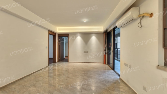 保利珑玥公馆二手房实景图