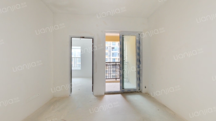 半岛佳园D区二手房实景图