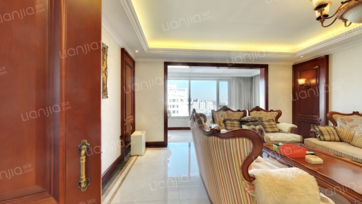 天鹅湾二手房实景图