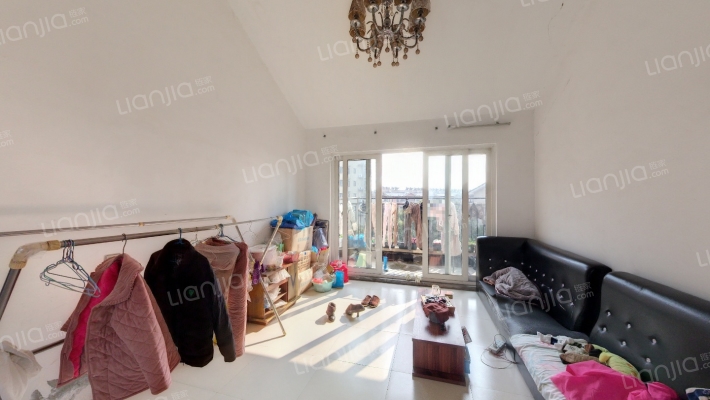 鸿景华庭二手房实景图