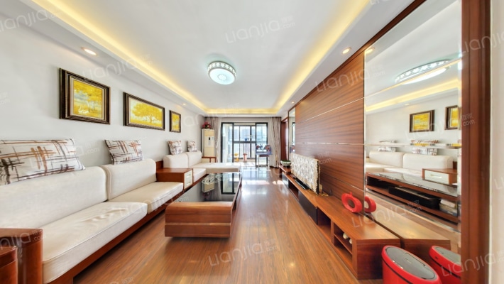 万科城一期二手房实景图