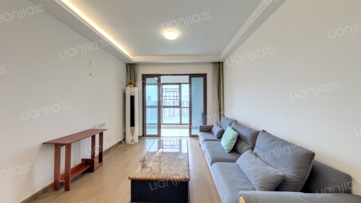 阳光城尚东湾蓝莓苑二手房实景图