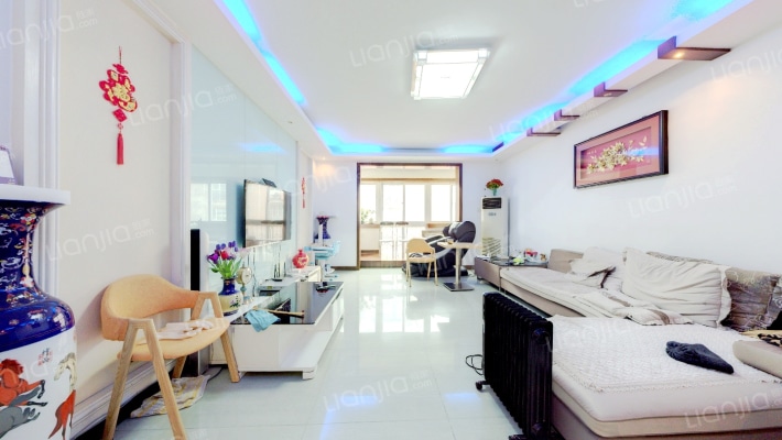 龙跃花园二手房实景图