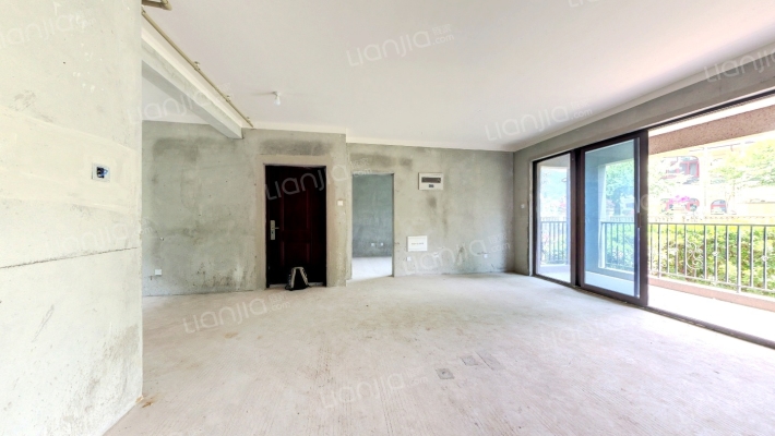 东亚白云湖二手房实景图