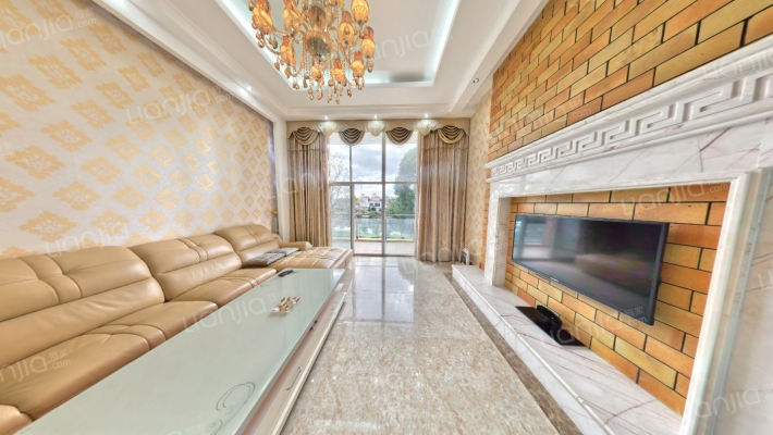 滇池卫城紫屿二手房实景图