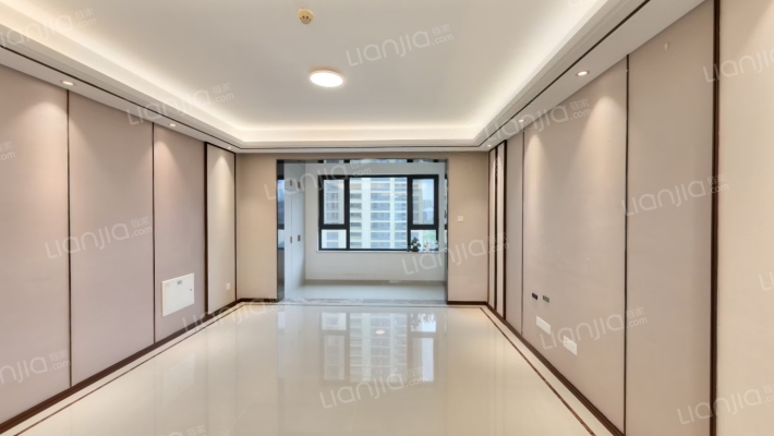 中新国际城五区二手房实景图