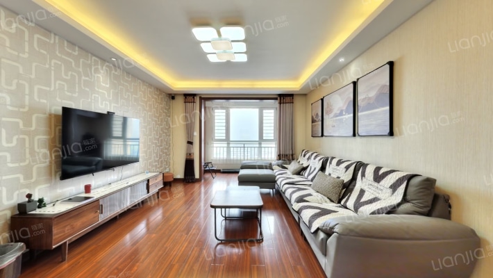 万科蓝山一期二手房实景图