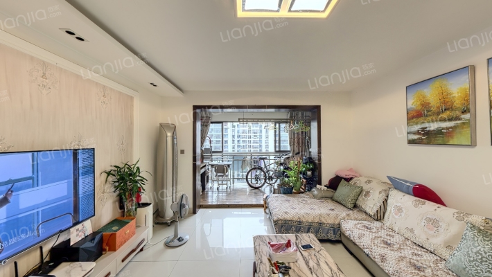 上行东方二手房实景图