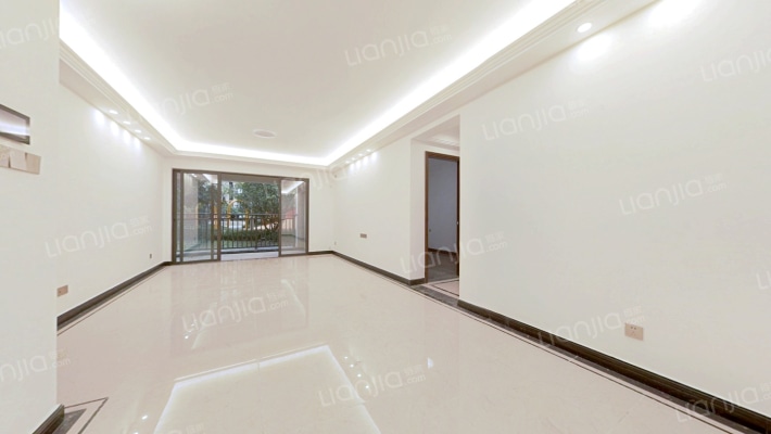 中海云麓公馆二手房实景图