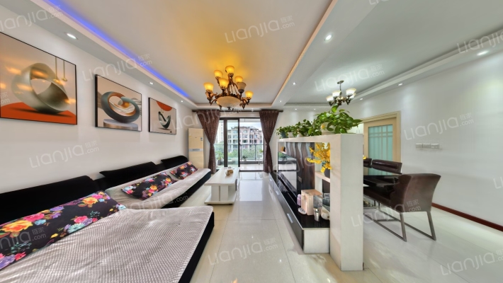 协信阿卡迪亚二手房实景图