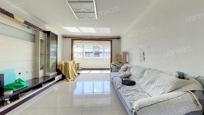 欣德花苑二手房实景图