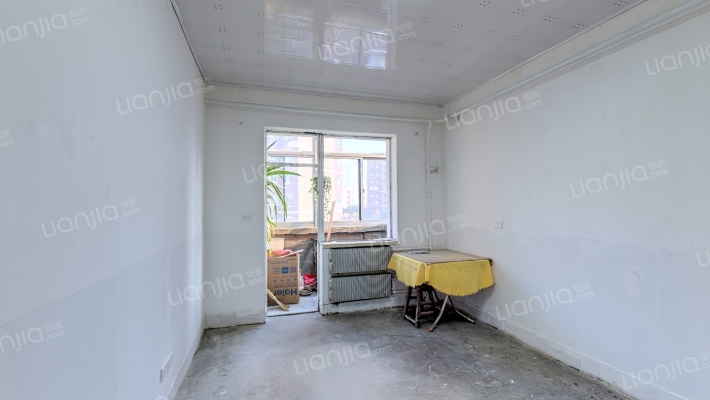 前进路14号院二手房实景图