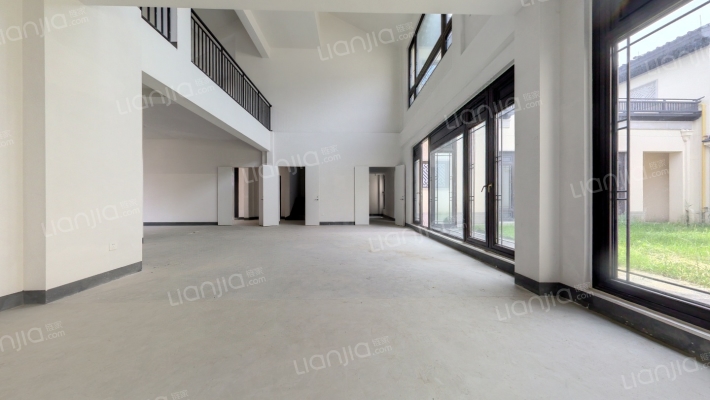 观湖里二手房实景图