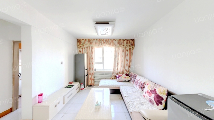 金达家属院二手房实景图