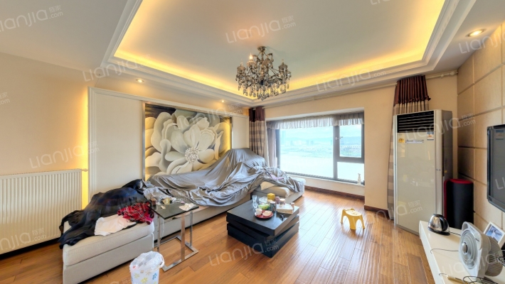 外滩铭座二手房实景图