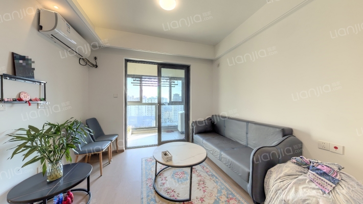 佳兆业城市广场二手房实景图