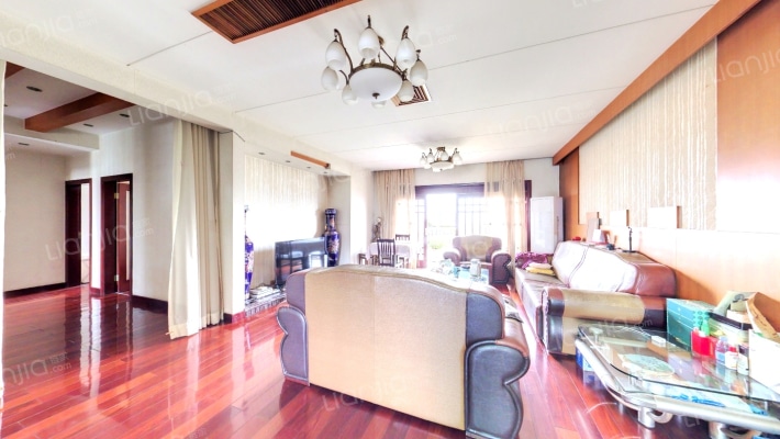 鑫泰大厦二手房实景图