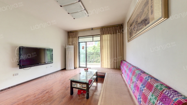 典雅森林花园二手房实景图