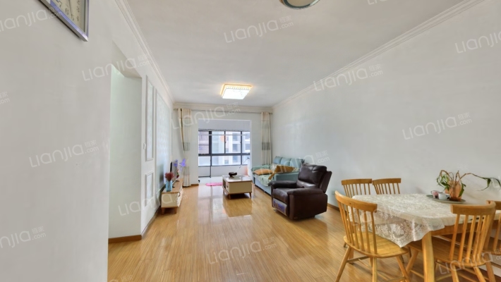 天玥中心二手房实景图