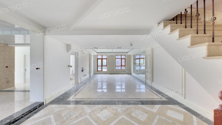 国信南湖别墅二手房实景图