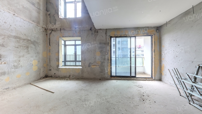 京彩未来家云墅二手房实景图