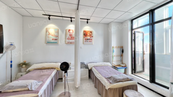 富力新城汇智港二手房实景图