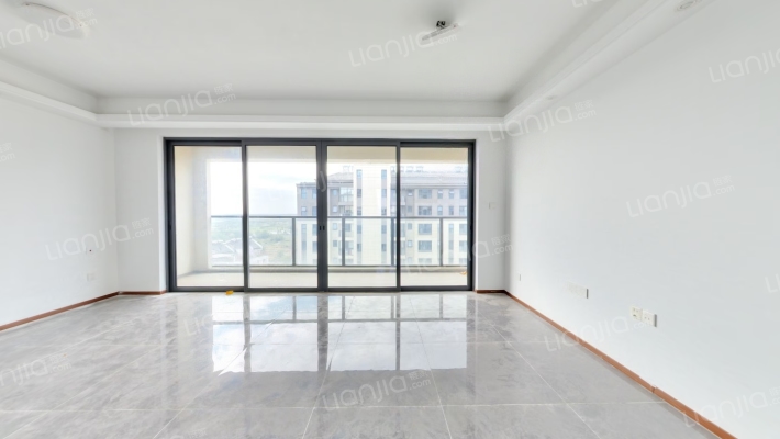 中旅东山府二手房实景图