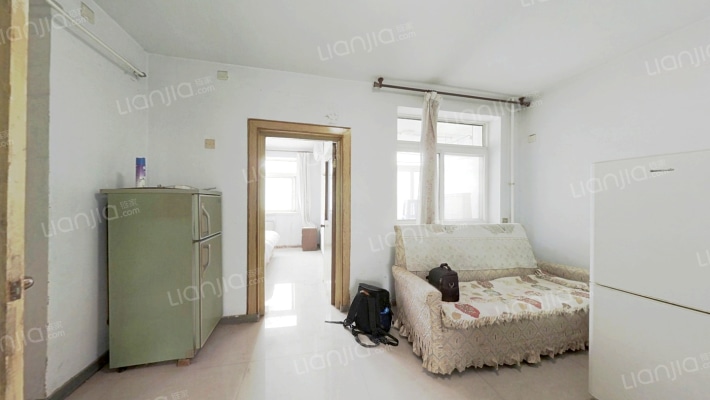 学院路银行楼二手房实景图