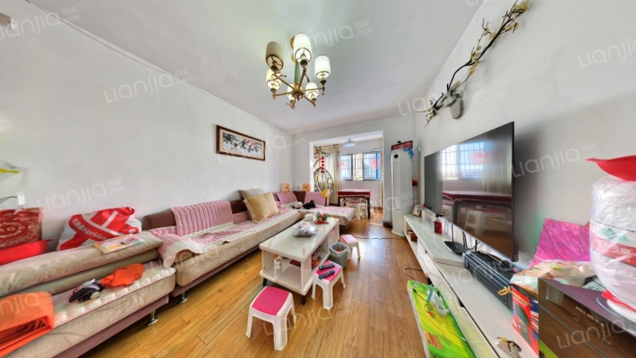 中鹏花园B区二手房实景图