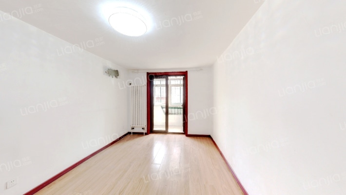 天新里二手房实景图