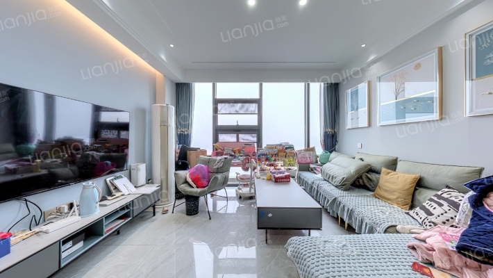 天润万象城A区二手房实景图