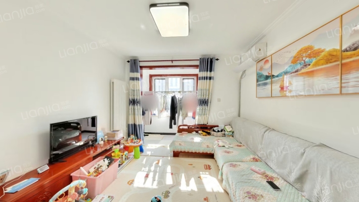 隆兴园一里二手房实景图