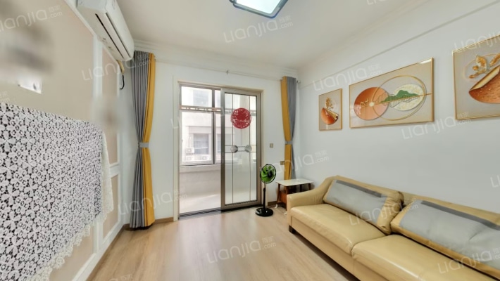 鹦鹉大道17号二手房实景图