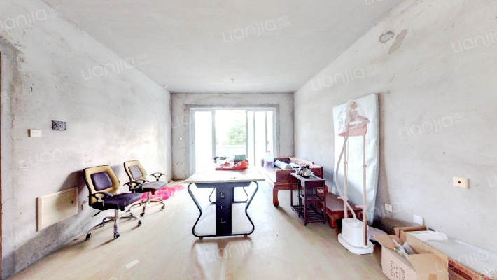 银丽高尔夫二手房实景图