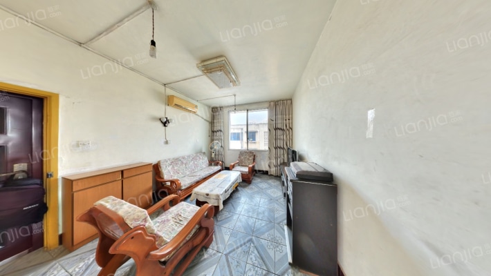 紫瑞街一巷34号二手房实景图