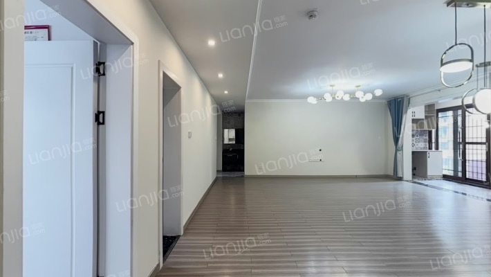 西辰幸福里二手房实景图