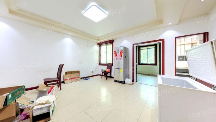 四美新村二手房实景图